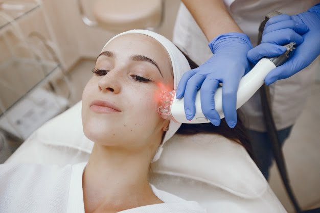 Fraxel Laser: The Most Effective Skin Resurfacing Laser Treatment