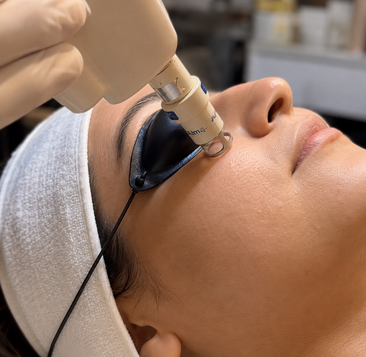 AAYNA Wonder Eye Treatment