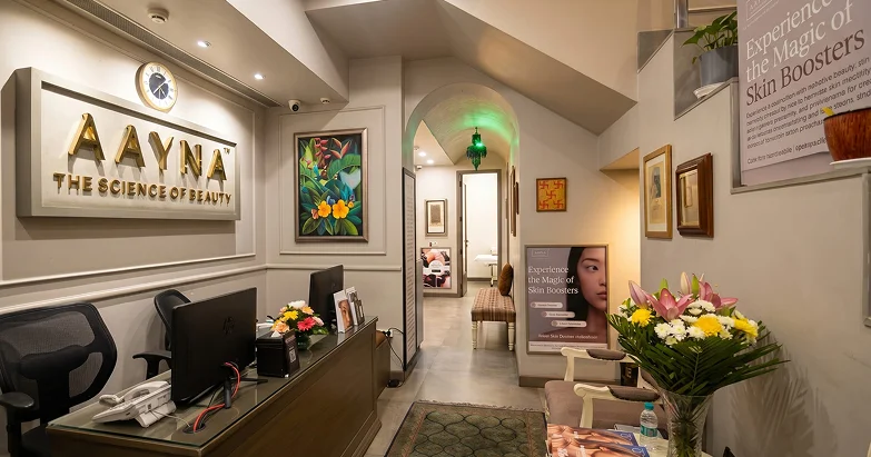 AAYNA, Khan Market