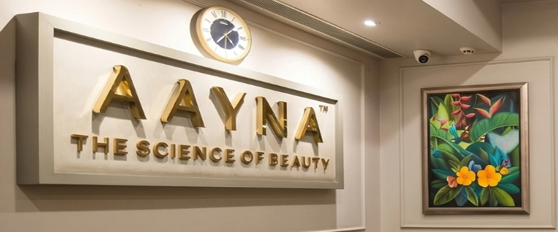 AAYNA, Khan Market