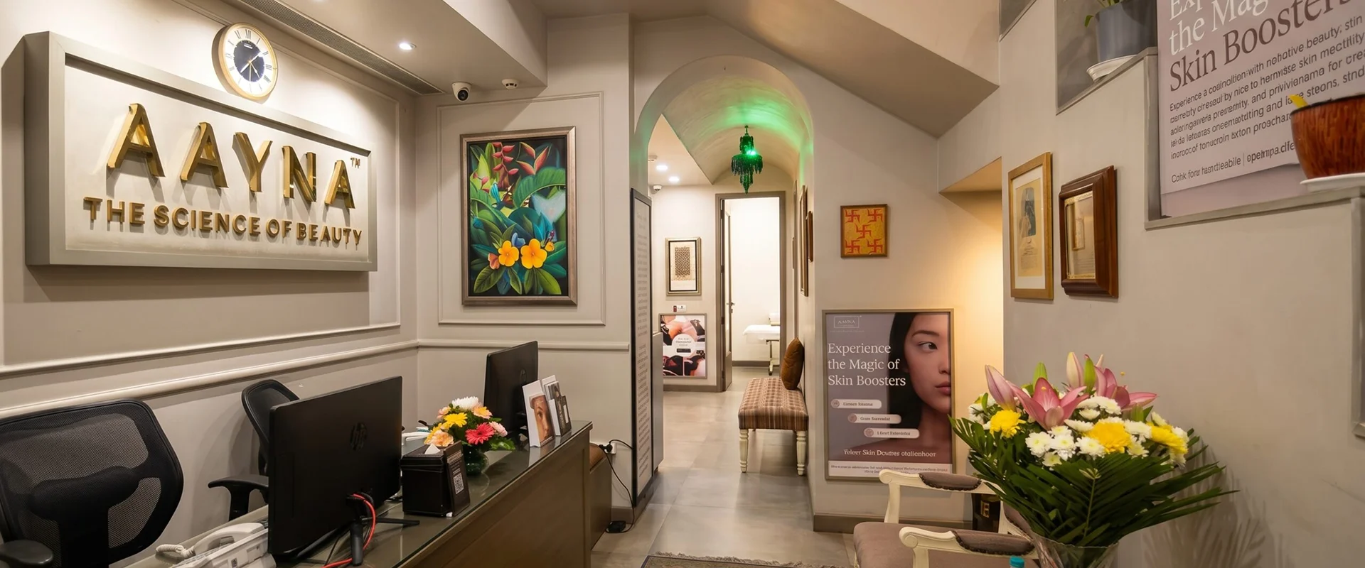 AAYNA, Khan Market